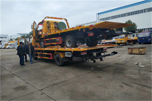 建平同城汽车补胎